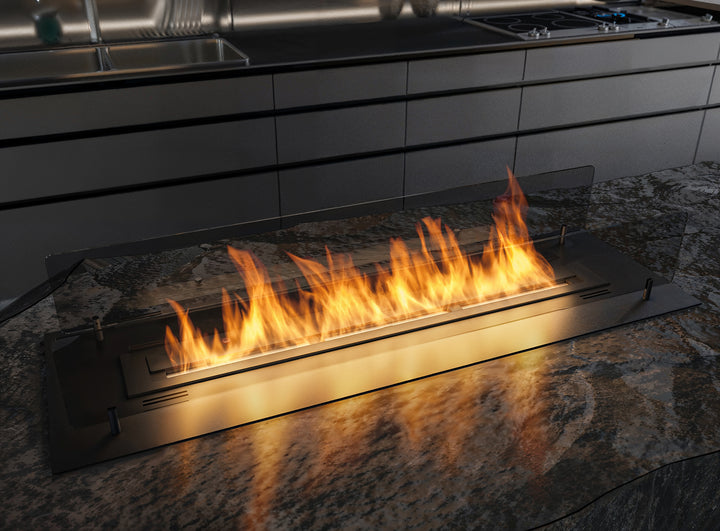 bioethanol-einbaubrenner-einbau-insert-black-1000-infire-naturstein-raumteiler-nahaufnahme